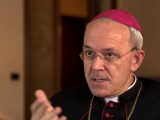 Monseñor Schneider corrige al Papa Francisco “La Fe cristiana es la única religión válida y querida por Dios”